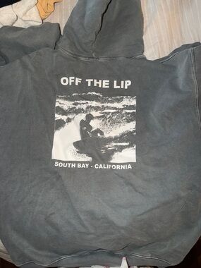 Brandy Melville Gray "Off The Lip" Surf Graphic Hoodie